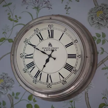 Castle Konukevi Killarney