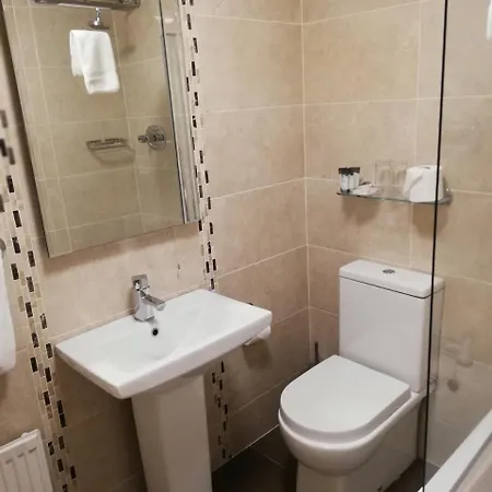 Castle Guest house 3*